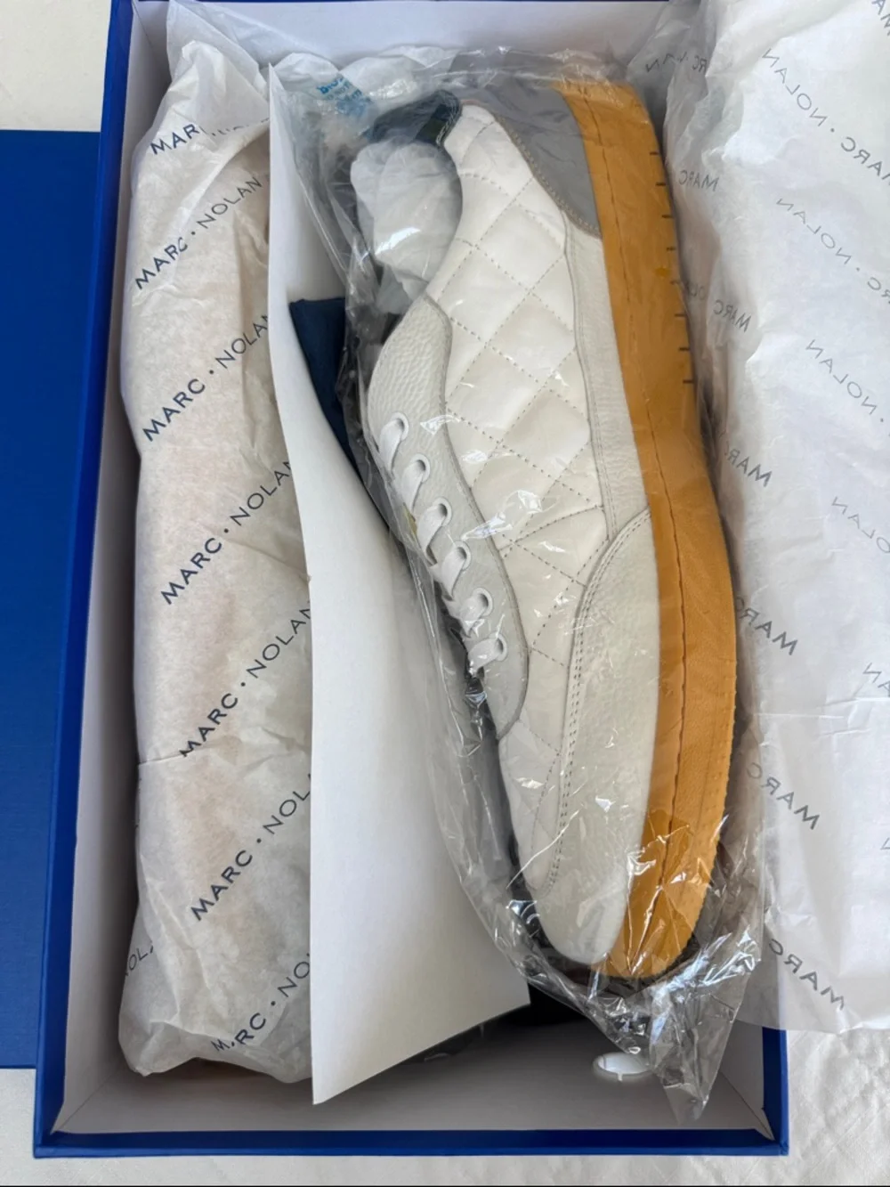 Marc Nolan White Quilted Leather Sneaker with Gum Sole, Mens Size 15, NWT - Picture 8 of 10